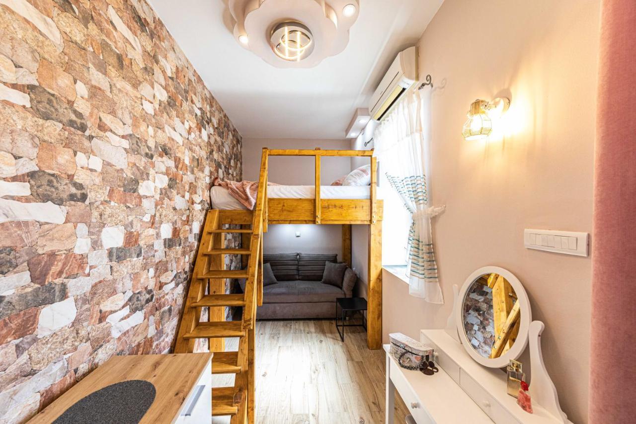 Apartments Keka Kaštela 外观 照片