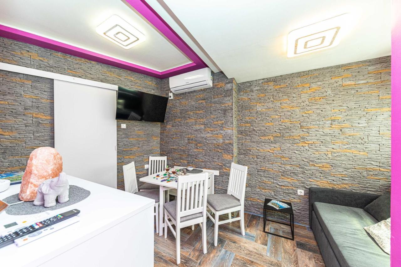 Apartments Keka Kaštela 外观 照片